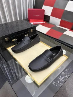Alternative view of FERRAGAMO Flats & Loafers Calfskin Leather (Black) EU38-44 B50202607051189