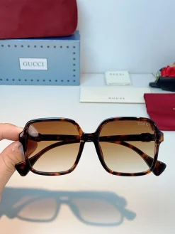 Alternative view of GUCCI Glasses & Sunglasses G5202607020610