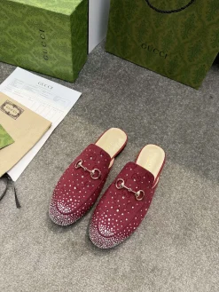 GUCCI Slides & Slippers GG Canvas (Red) EU35-42 A80202607050721
