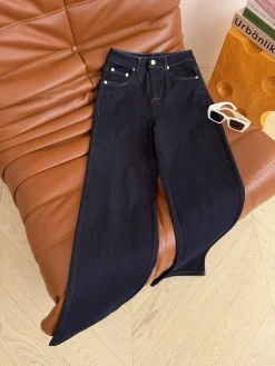 GUCCI Trousers & Shorts Denim (Dark Blue) 26 B55202607051208
