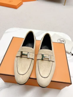 HERMES Boat Shoes & Espadrilles Suede (Beige) EU35-39 C30202607051605