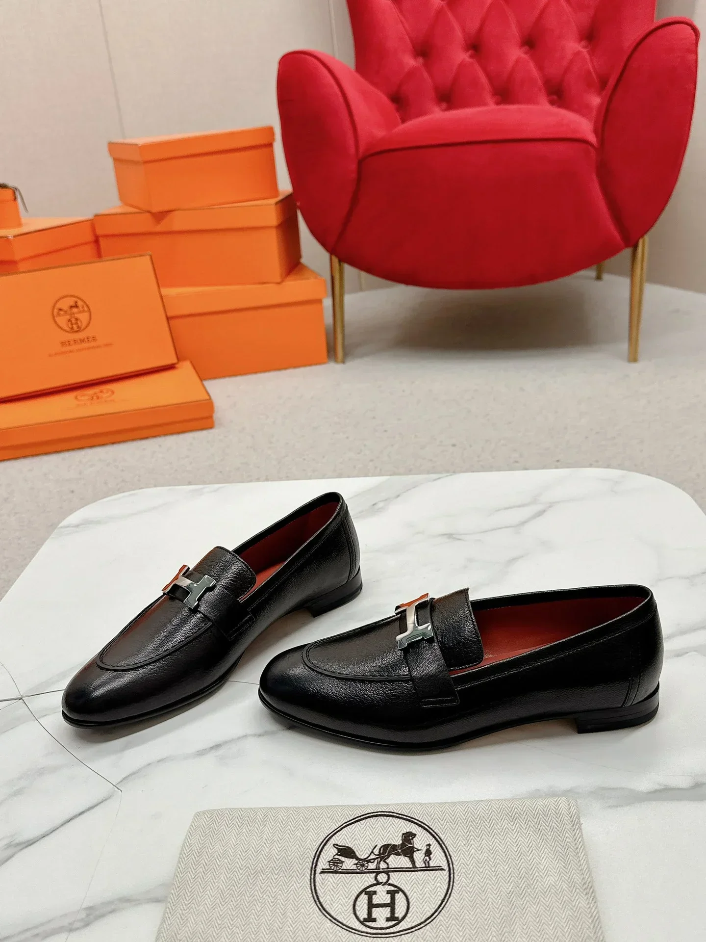 HERMES Flats & Loafers Grained Leather (Black) EU35-39 C30202607051615 - Image 6