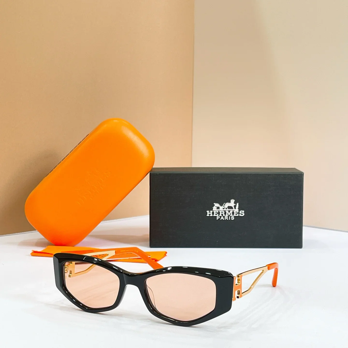 HERMES Glasses & Sunglasses A35202607020447 - Image 2