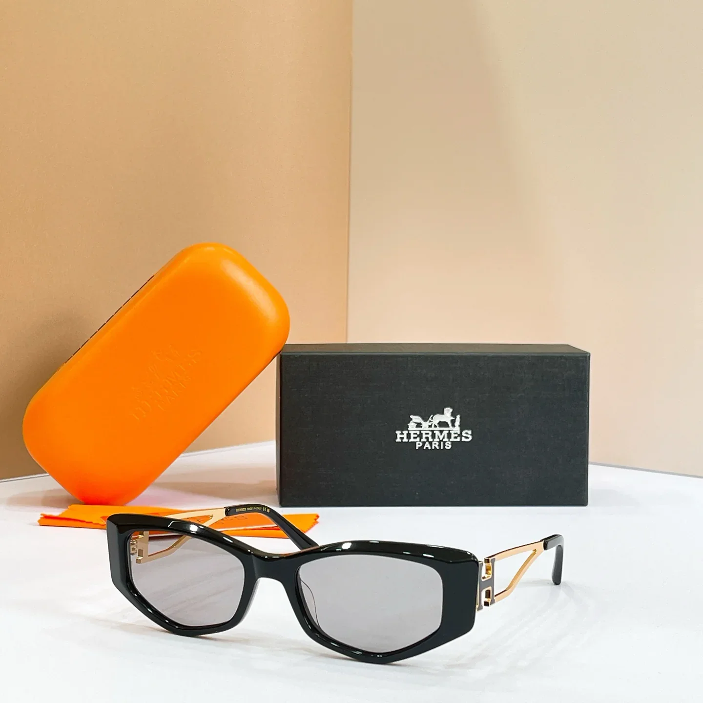 HERMES Glasses & Sunglasses A35202607020447 - Image 5