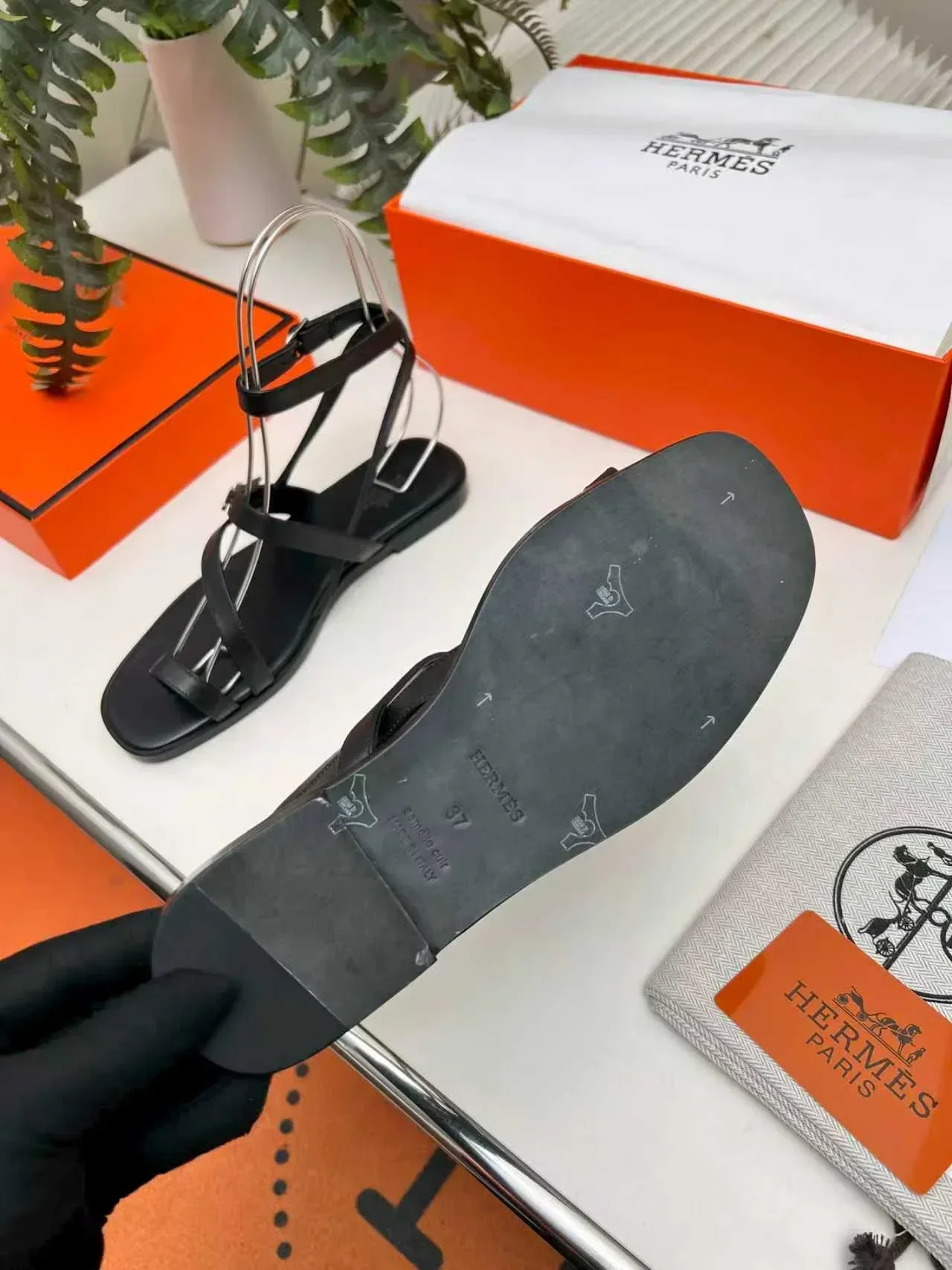 HERMES Sandals & Mules Calfskin Leather (Black) EU34-42 B90202607050318 - Image 6