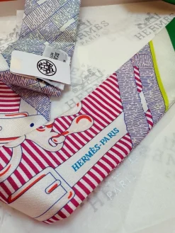 Alternative view of HERMES Scarves & Twilly D5202607020420