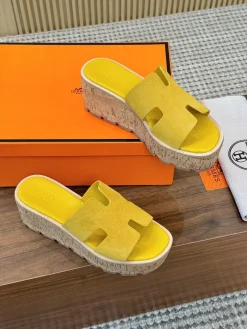 HERMES Slides & Slippers Suede Cork (Yellow) EU5-40 B00202607050813
