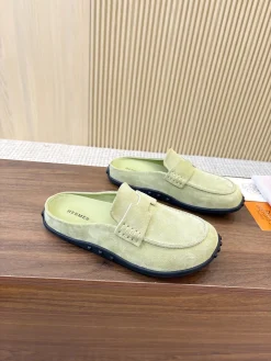 HERMES Slides & Slippers Suede (Light Green-Black) B05202607050833