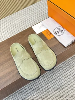 Alternative view of HERMES Slides & Slippers Suede (Light Green-Black) B05202607050833
