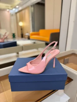 LE SILLA Sandals & Mules Patent Leather (Pink) EU35-41 B90202607050368