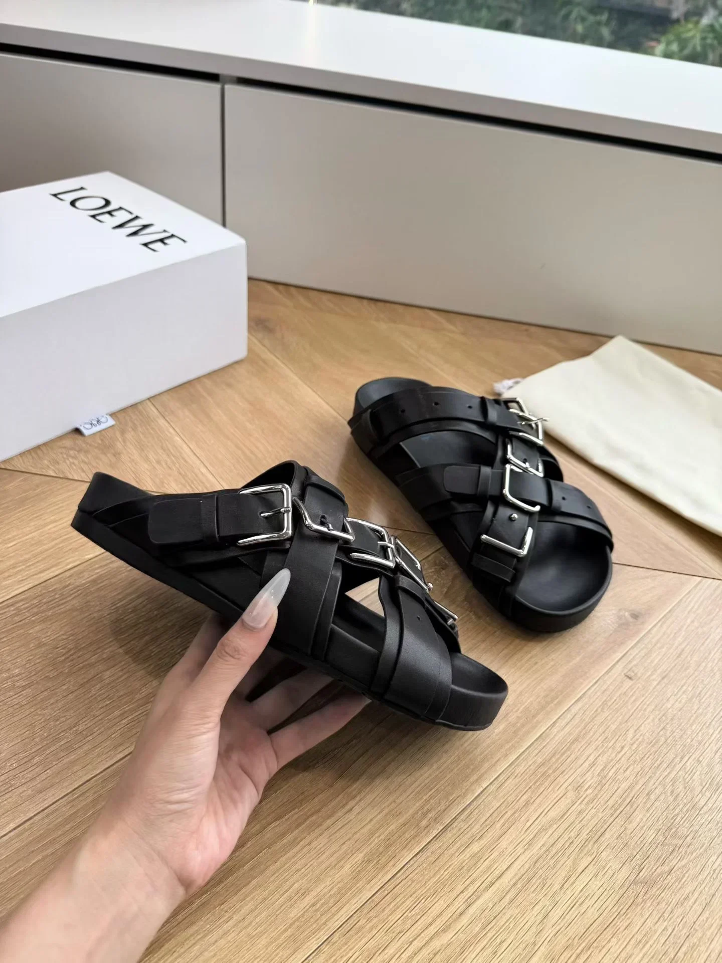 LOEWE Sandals & Mules Calfskin (Black) EU35-40 B40202607050392 - Image 5