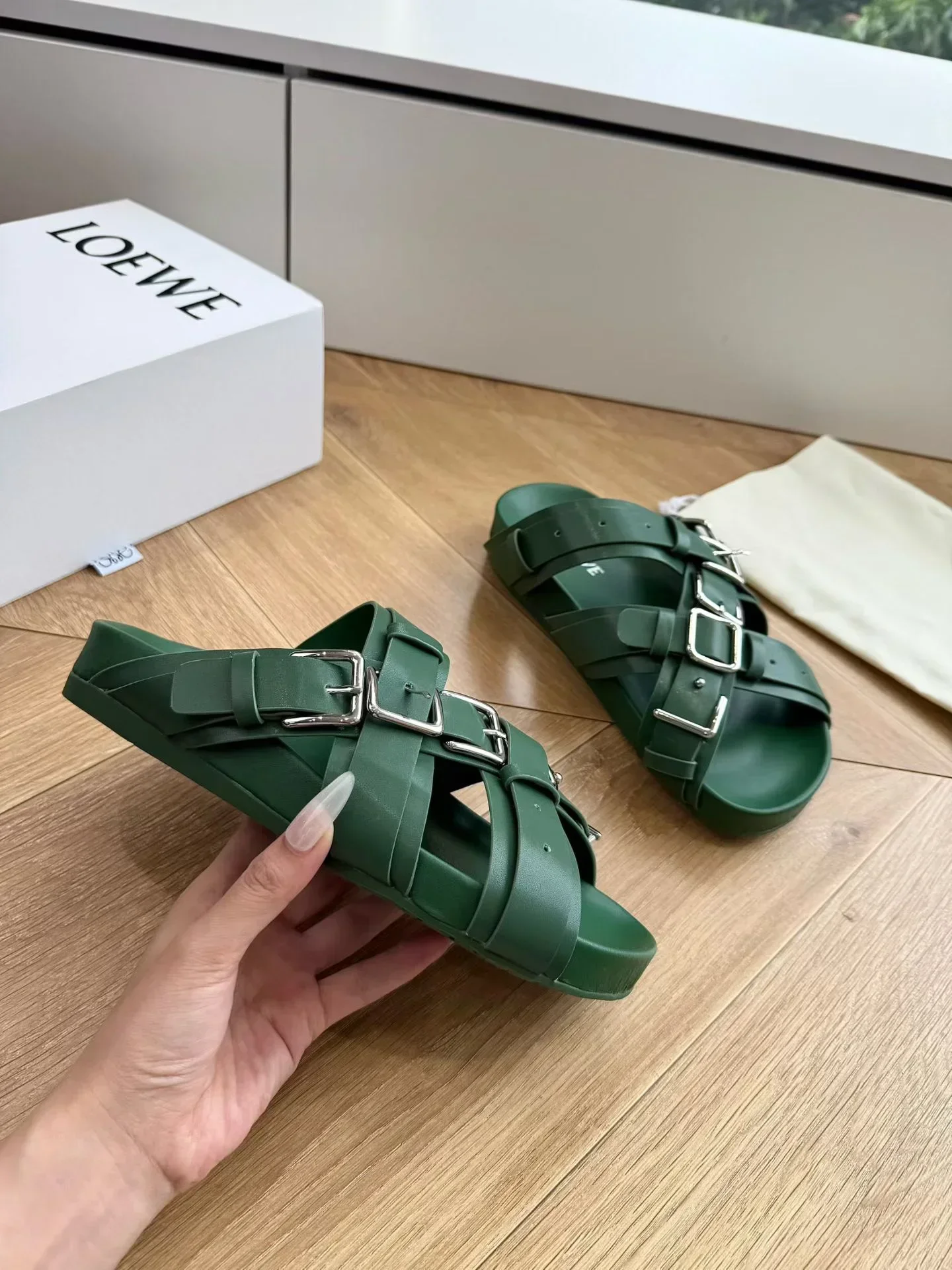 LOEWE Sandals & Mules Calfskin (Green) EU35-40 B40202607050393 - Image 5