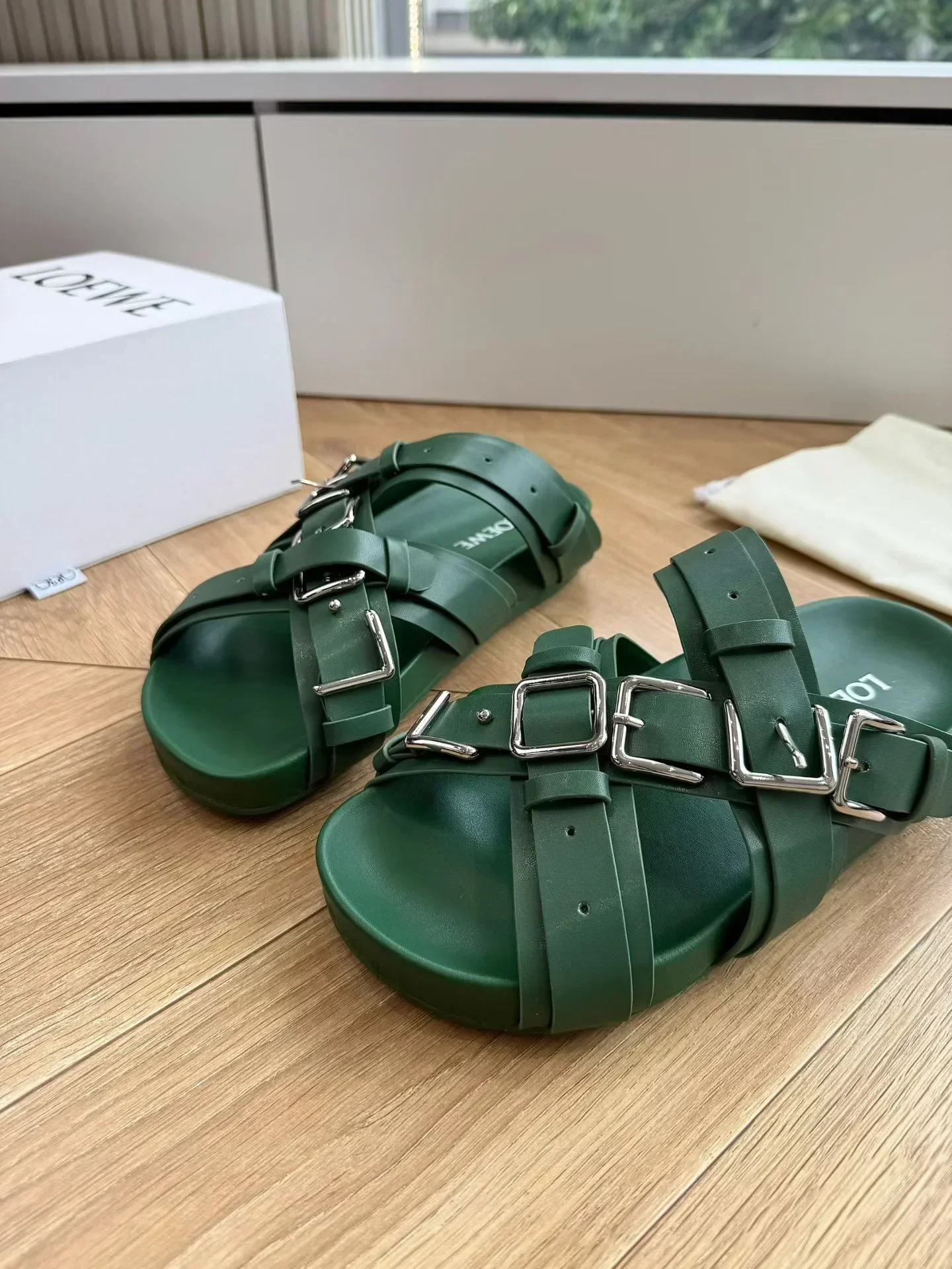 LOEWE Sandals & Mules Calfskin (Green) EU35-40 B40202607050393 - Image 8