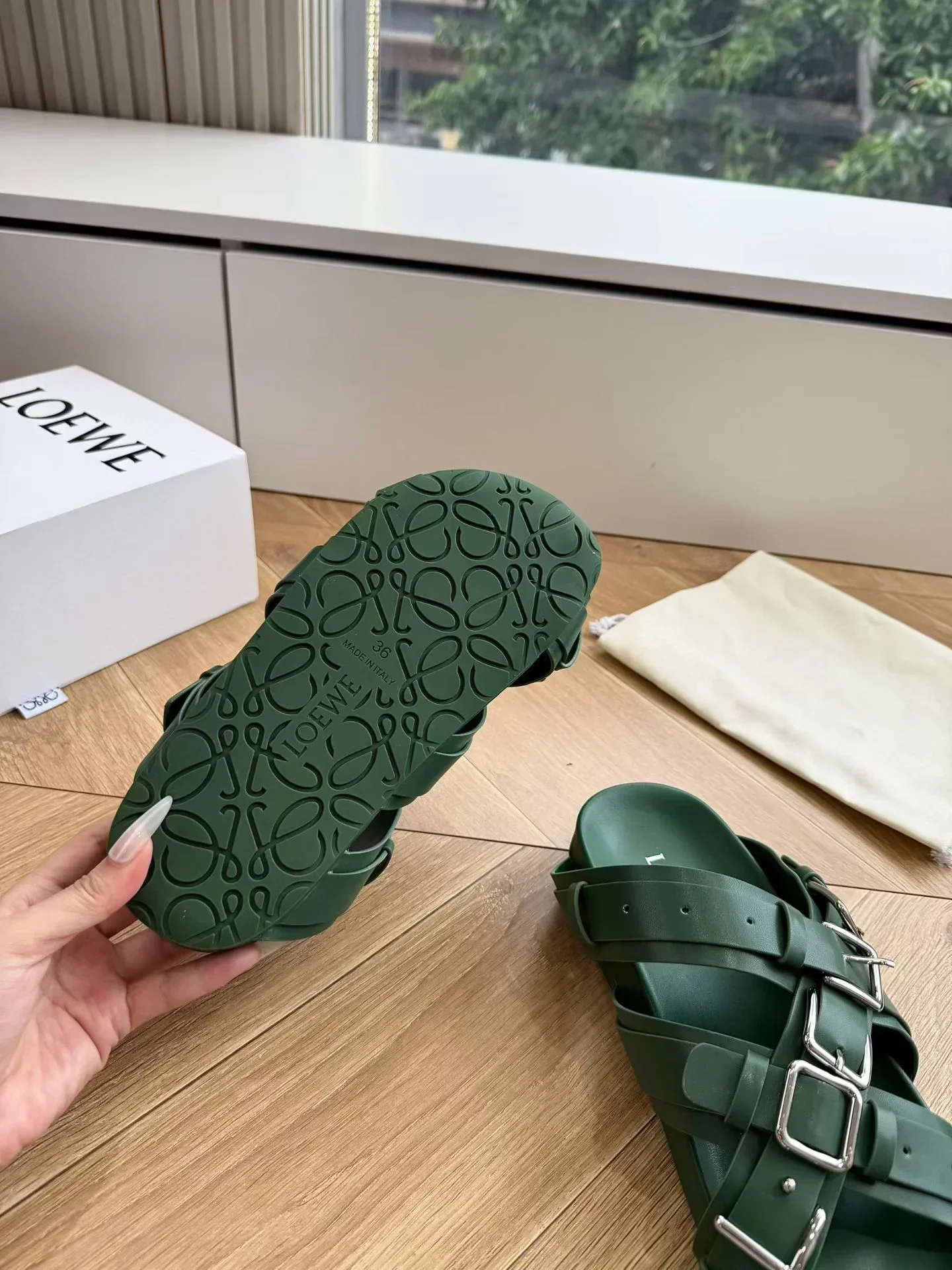 LOEWE Sandals & Mules Calfskin (Green) EU35-40 B40202607050393 - Image 9