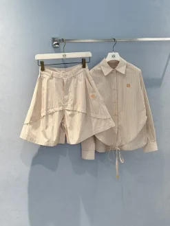 LOEWE Trousers & Shorts Cotton (Beige) S-M-L B80202607051548