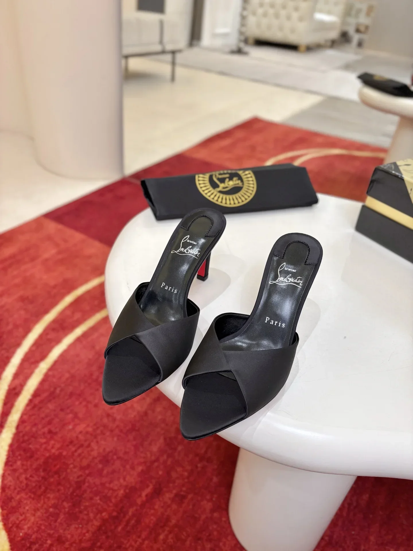 LOUBOUTIN Sandals & Mules Satin (Black) EU35-42 B90202607050412