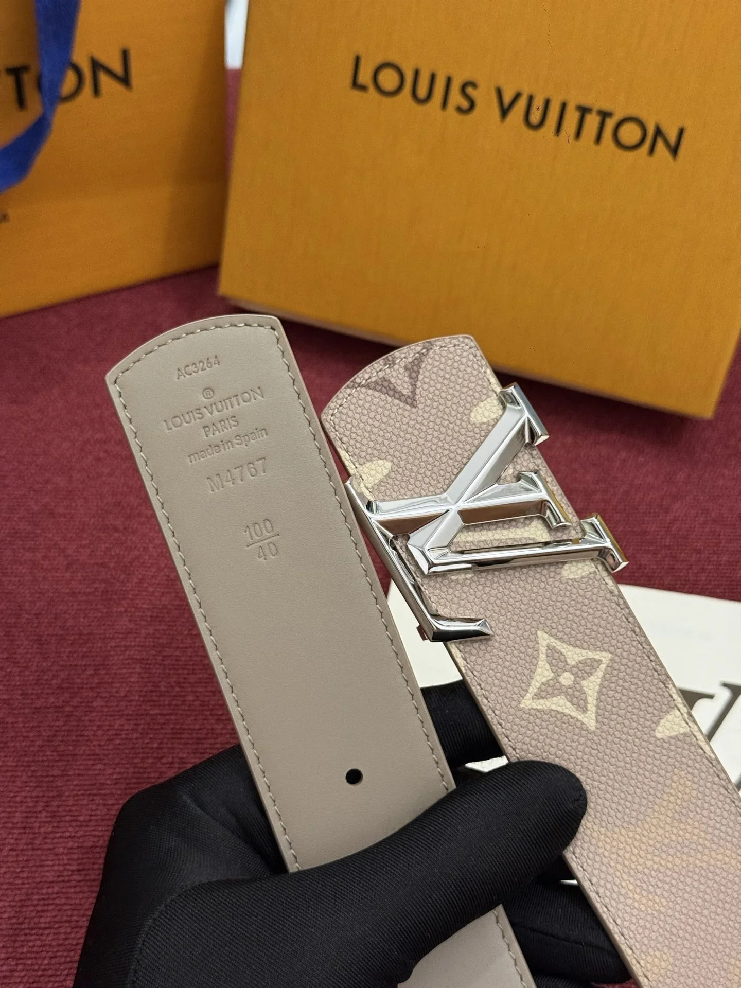 LV Belts A60202607050522 - Image 4