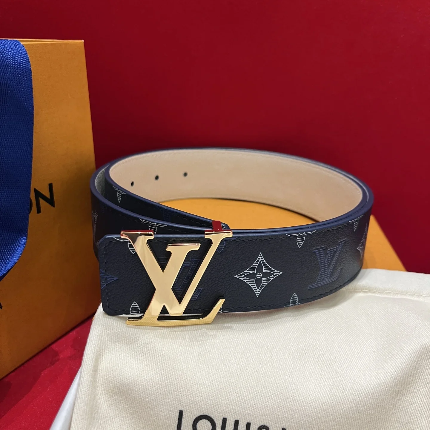 LV Belts Calfskin 4cm Width B80202607050540 - Image 6