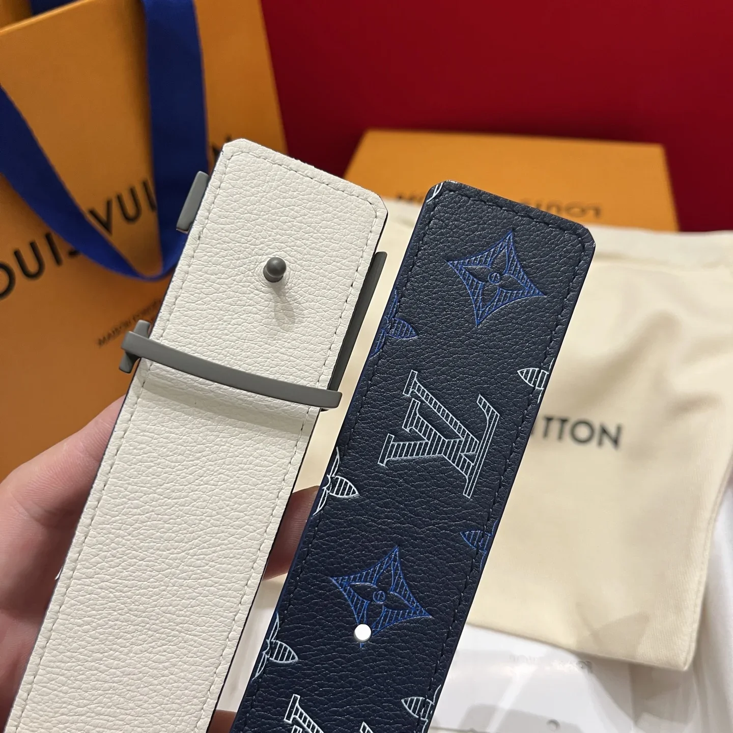 LV Belts Calfskin Leather 4cm Width B80202607050539 - Image 5