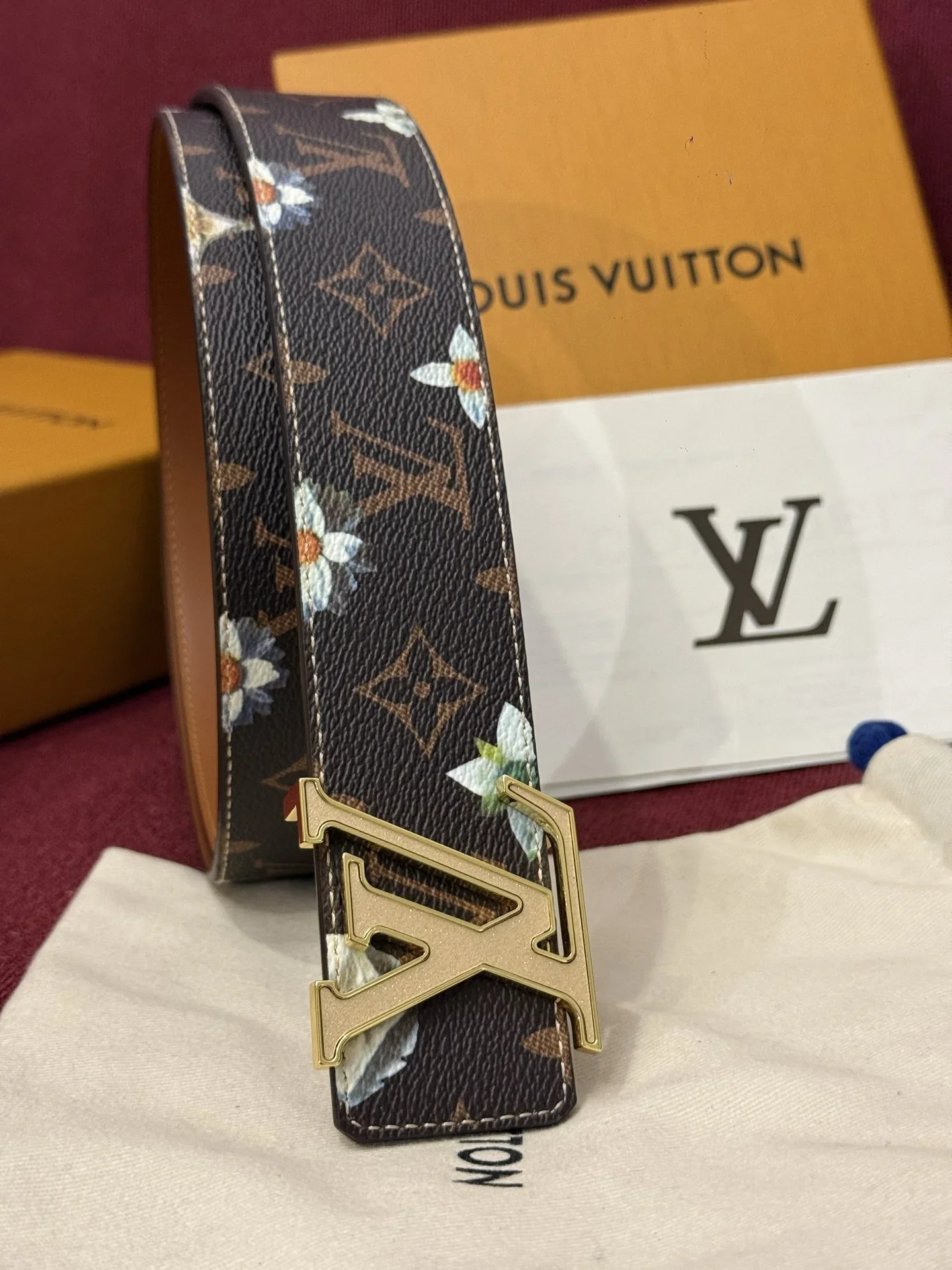 LV Belts Canvas Leather A60202607050528 - Image 3