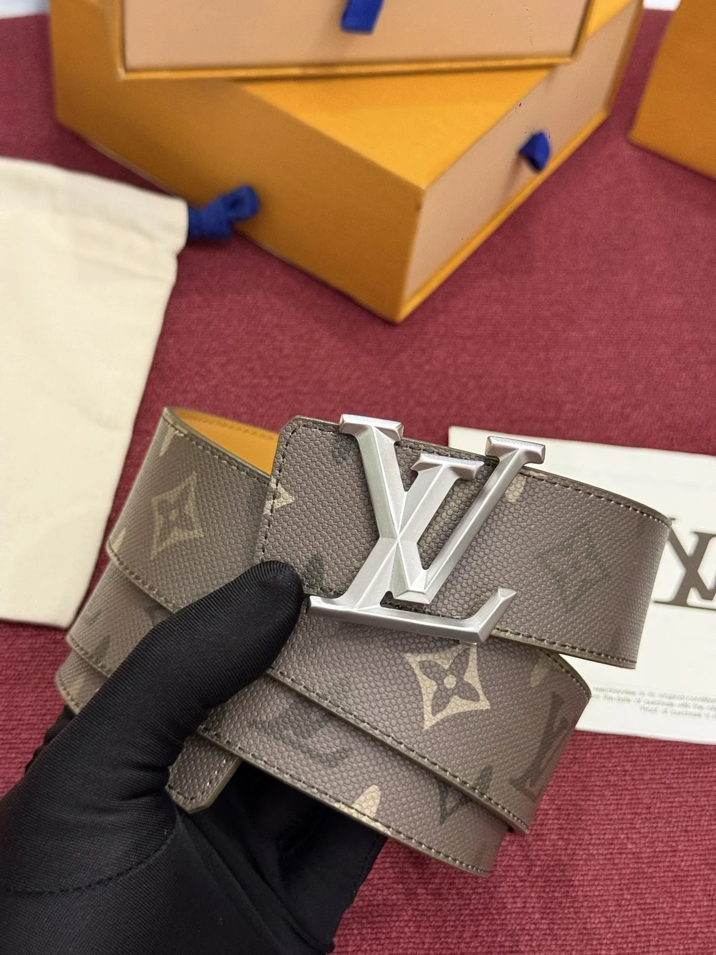 LV Belts Canvas Leather A60202607050529 - Image 2
