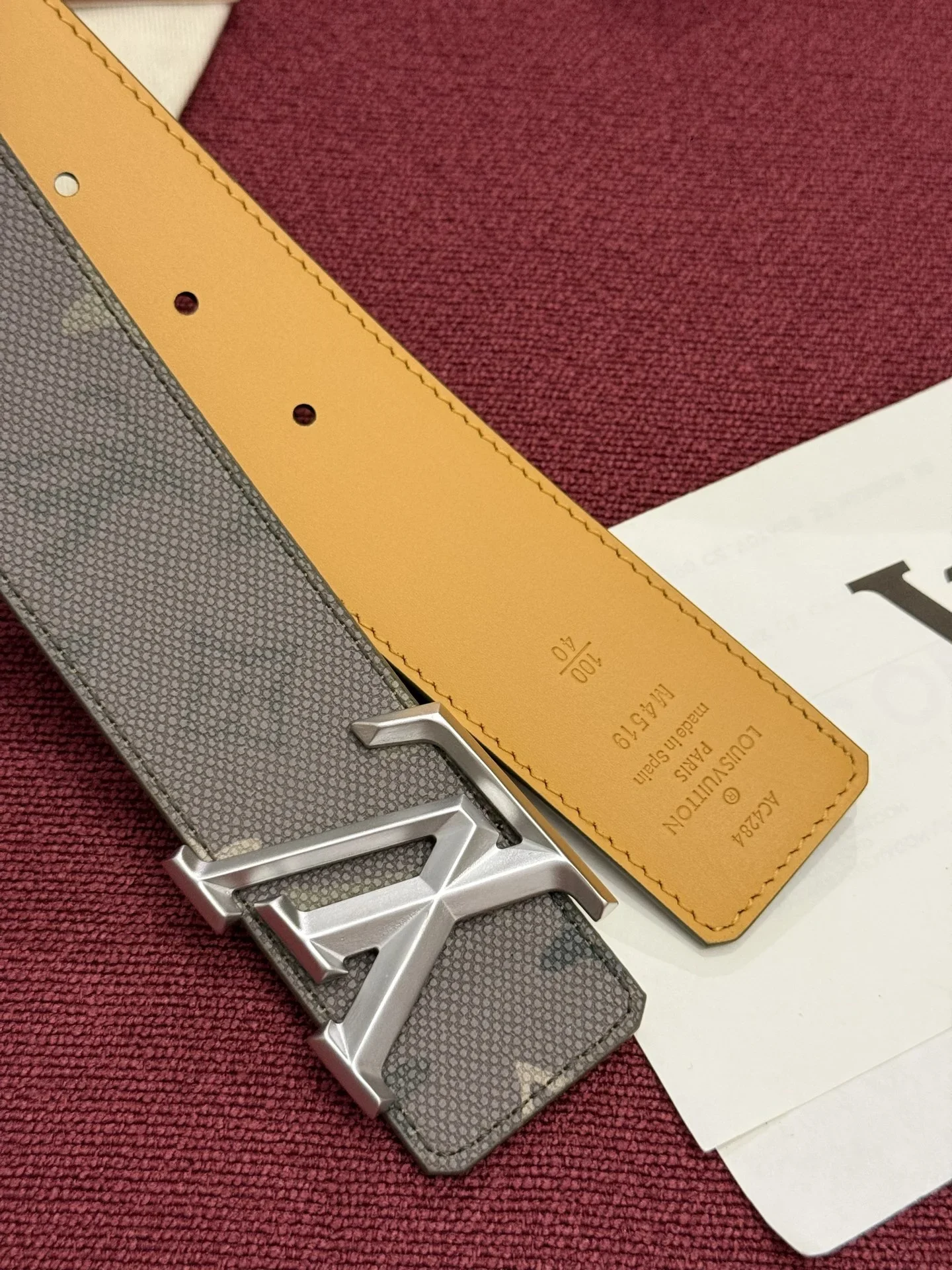 LV Belts Canvas Leather A60202607050529 - Image 3