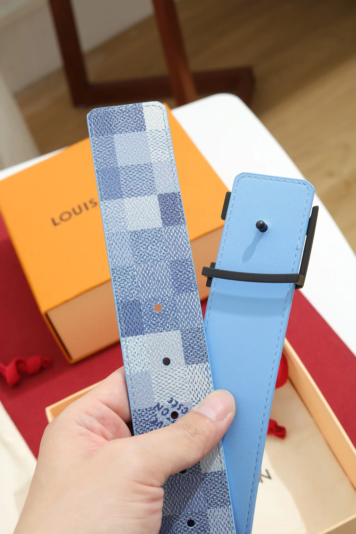 LV Belts Coated Canvas 4.0cm Width B20202607050519 - Image 5