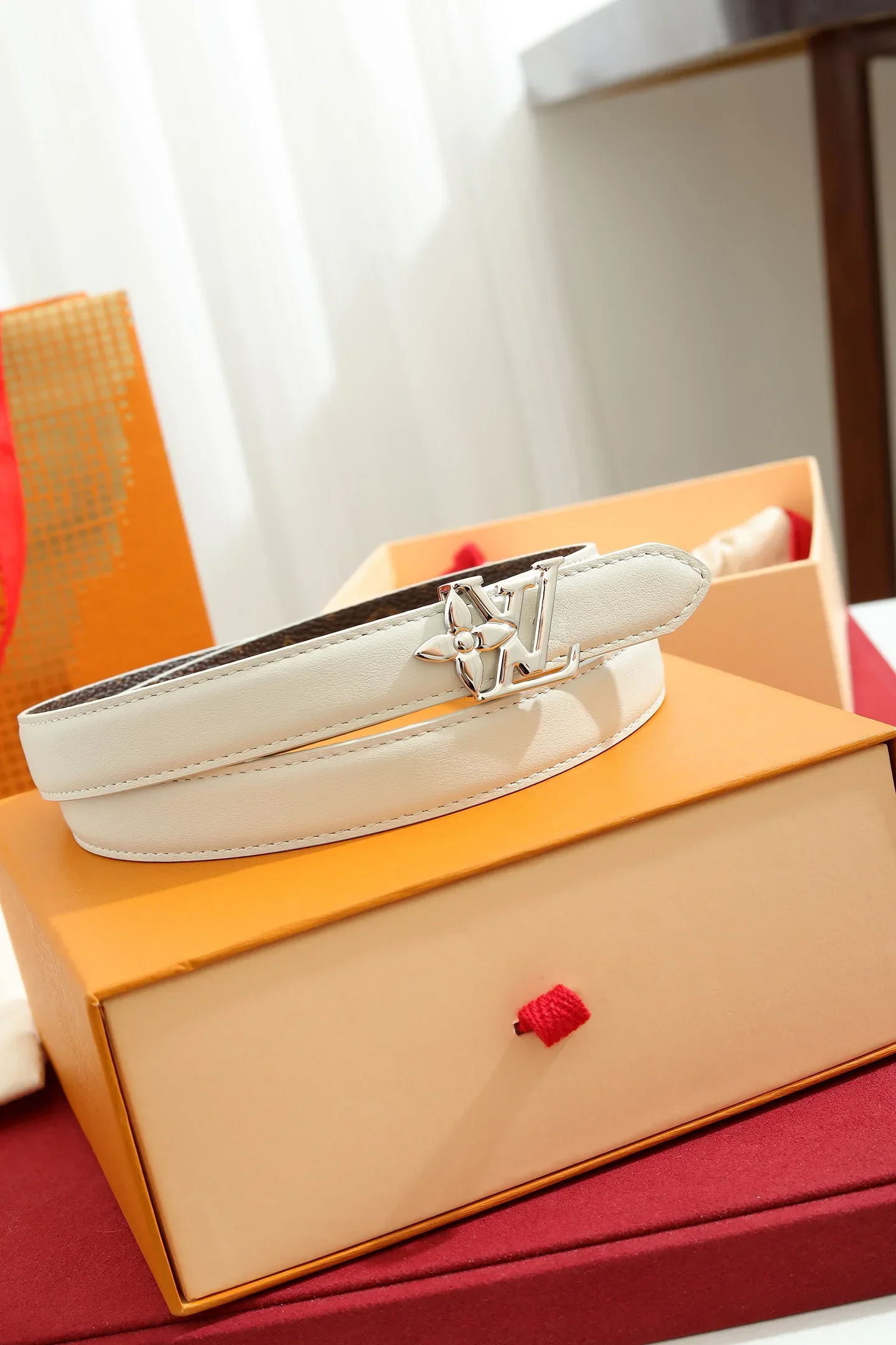 LV Belts Leather & Canvas A80202607050530 - Image 4