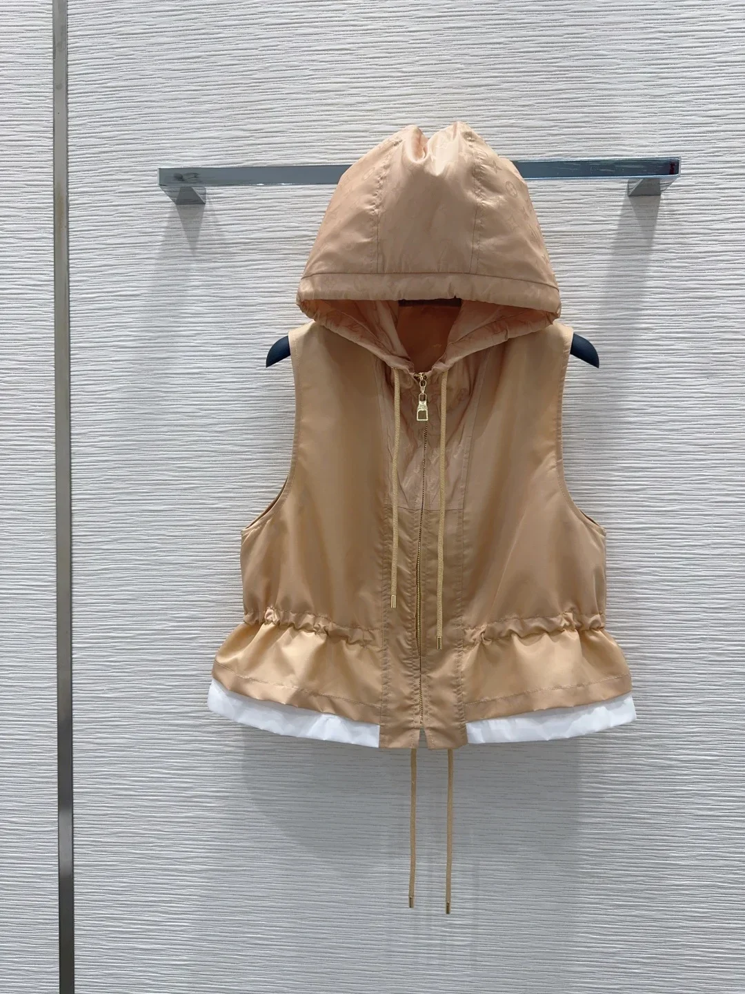 LV Coats & Jackets Nylon (Beige-White) S-XL B55202607051220