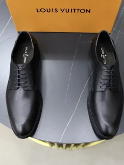 LV Formal Shoes Calf Leather (Black) EU39-44 B50202607051160