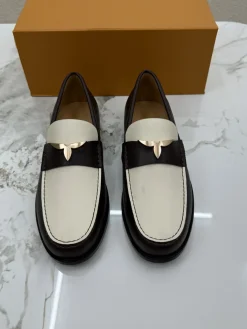 LV Formal Shoes Leather (Brown-White) EU39-44 D50202607051811