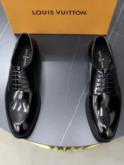 LV Formal Shoes Patent Leather (Black) EU39-44 B50202607051164