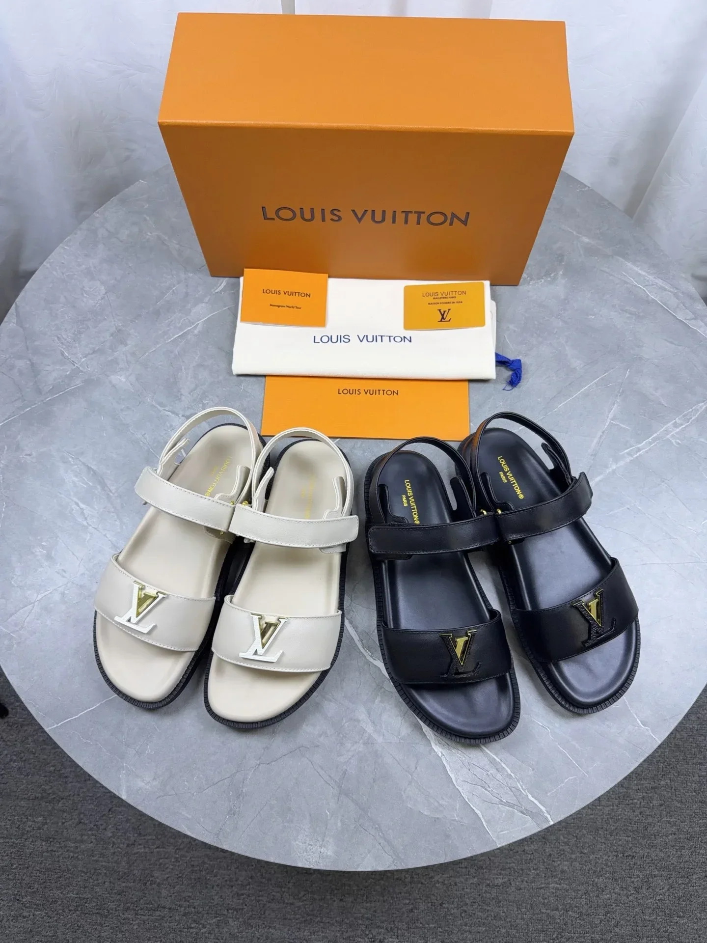 LV Sandals & Mules Calfskin Leather (Black-White) EU35-45 B10202607050454
