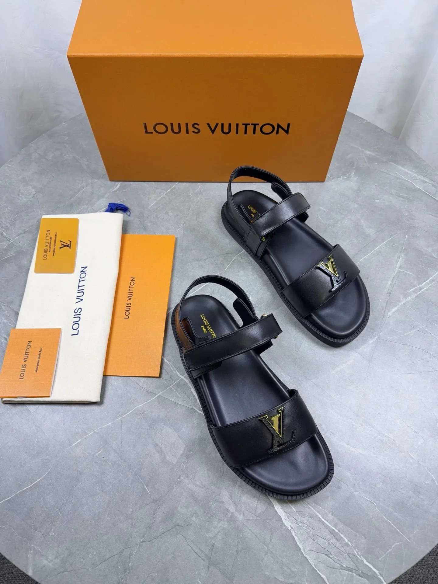 LV Sandals & Mules Calfskin Leather (Black-White) EU35-45 B10202607050454 - Image 5