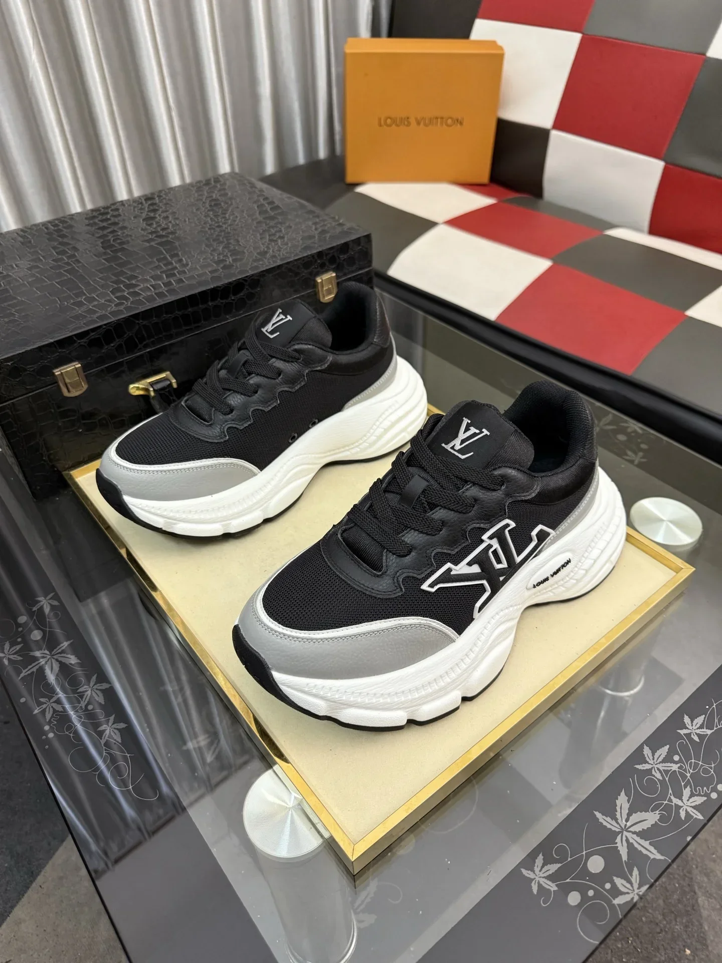 LV Shoes Mesh & Leather (Black-White-Grey) EU38-44 B80202607050472 - Image 2