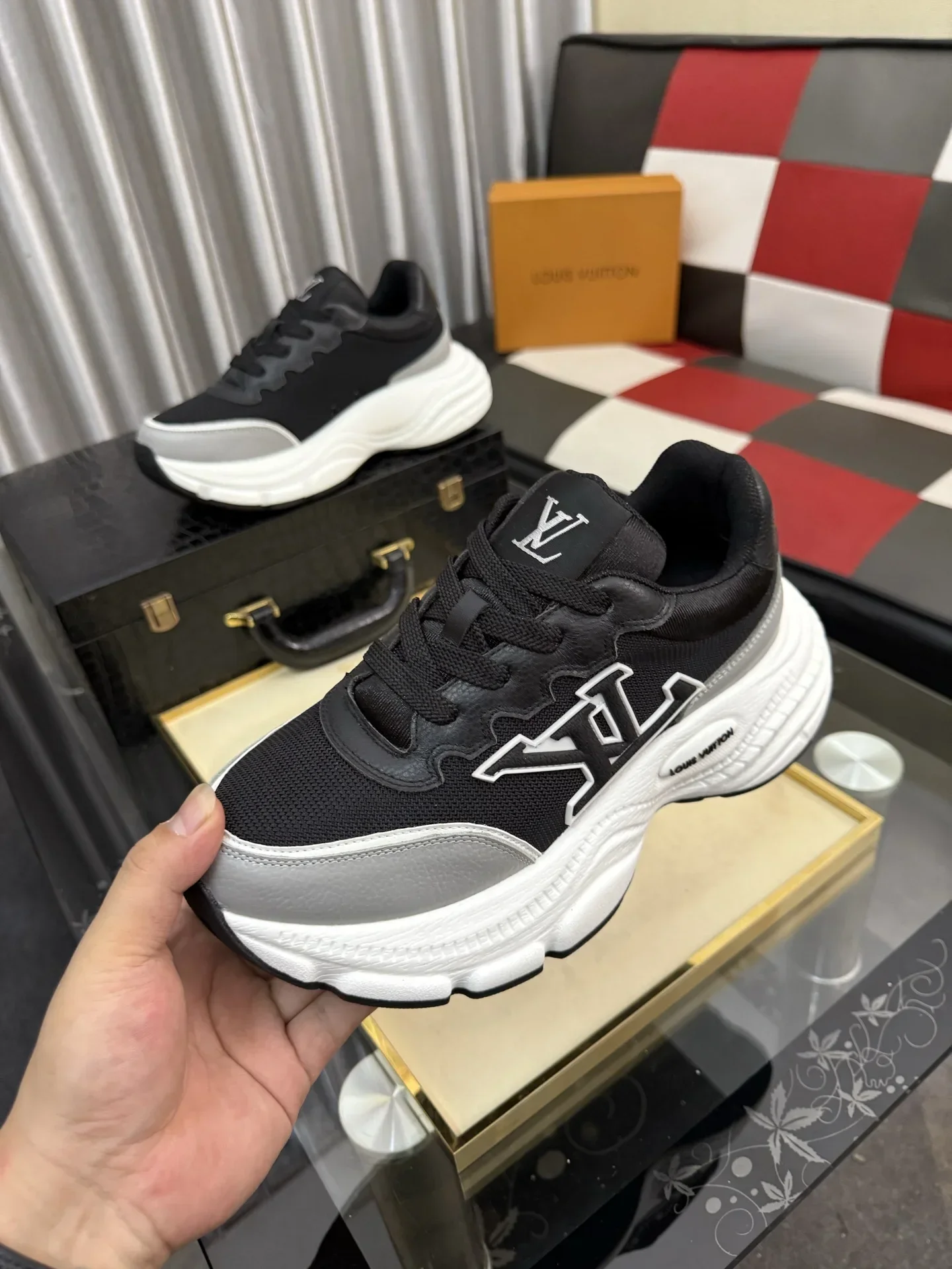 LV Shoes Mesh & Leather (Black-White-Grey) EU38-44 B80202607050472 - Image 5