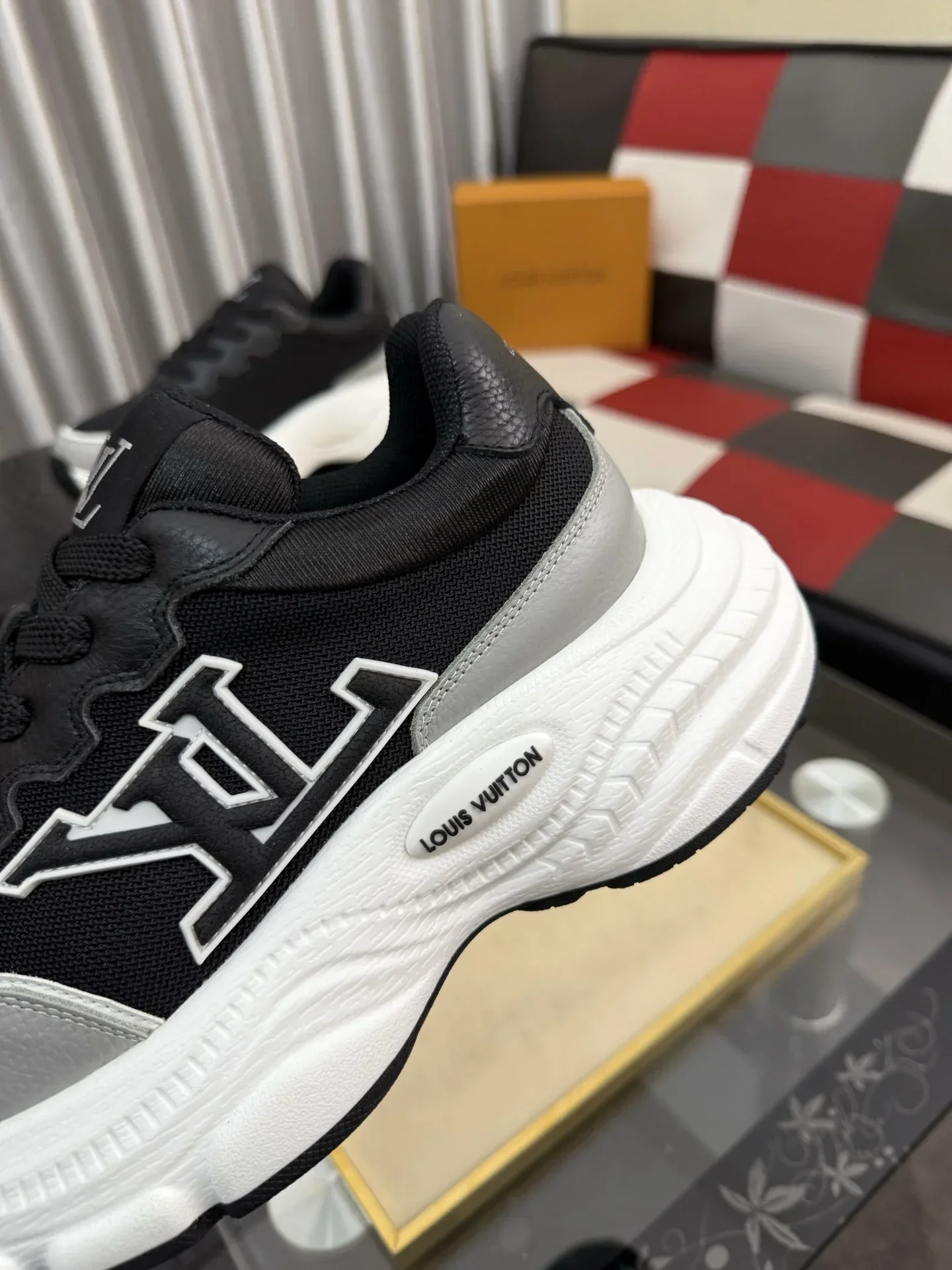 LV Shoes Mesh & Leather (Black-White-Grey) EU38-44 B80202607050472 - Image 7