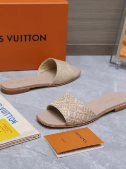 LV Slides & Slippers Canvas (Beige) B00202607050818