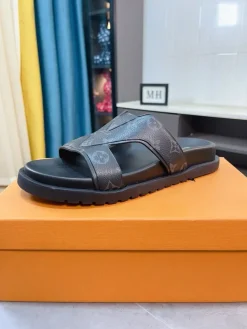 Alternative view of LV Slides & Slippers Coated Canvas (Brown-Black) EU38-44 A70202607050443