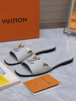 Alternative view of LV Slides & Slippers Leather (Grey-Gold) B10202607050844
