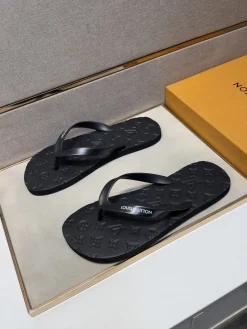 Alternative view of LV Slides & Slippers Rubber (Black) EU38-44 A10202607050430