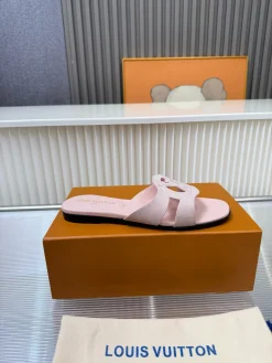 LV Slides & Slippers Suede Rubber (Pink-Black) EU35-43 A50202607050441