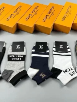 LV Socks C5202607020516
