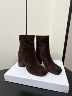 Alternative view of MAISON MARGIELA Boots & Booties Suede Leather (Brown) EU35-39 D10202607051739