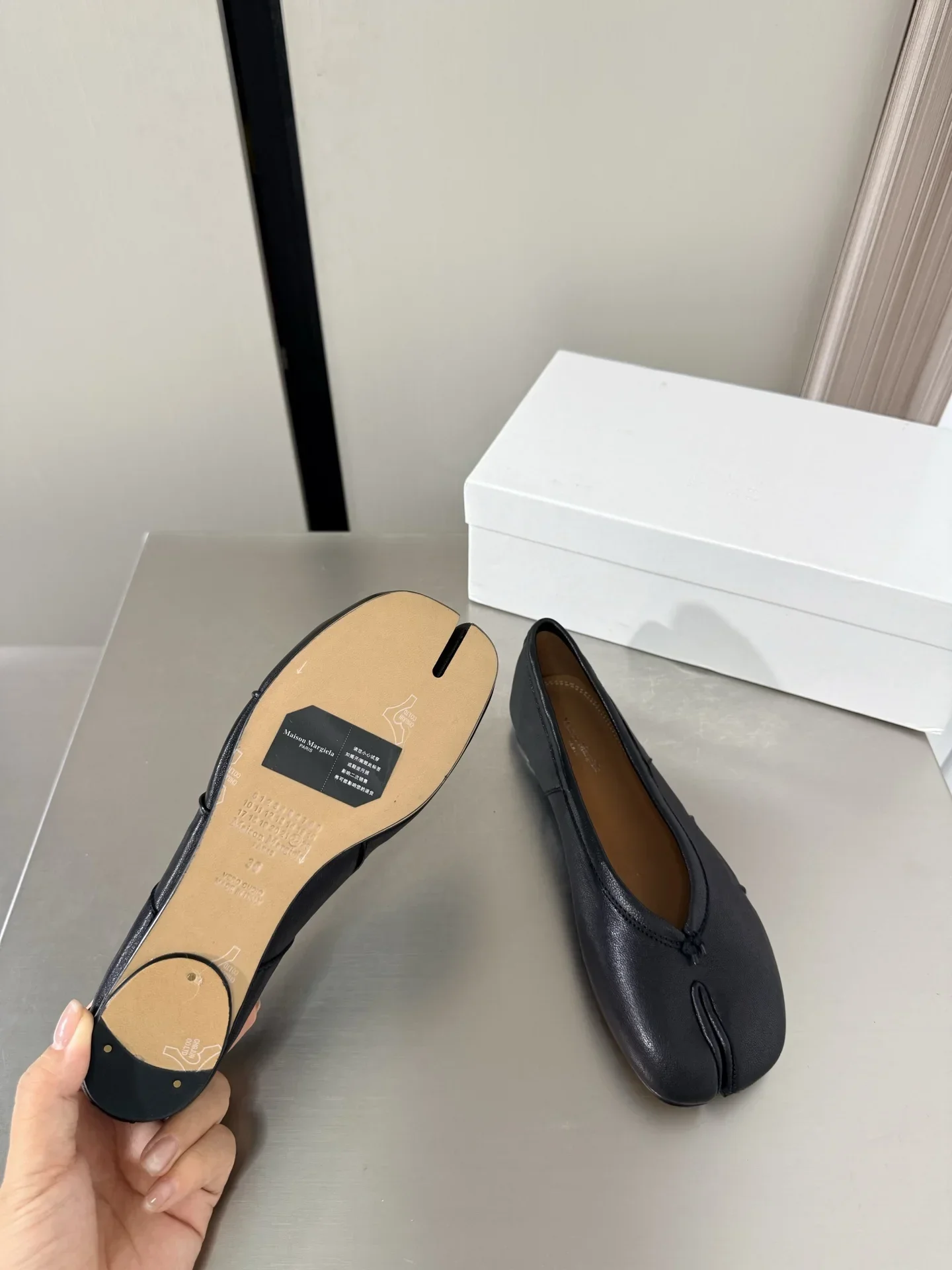 MAISON MARGIELA Flats & Loafers Calf Leather (Black) EU35-41 B80202607050524 - Image 8
