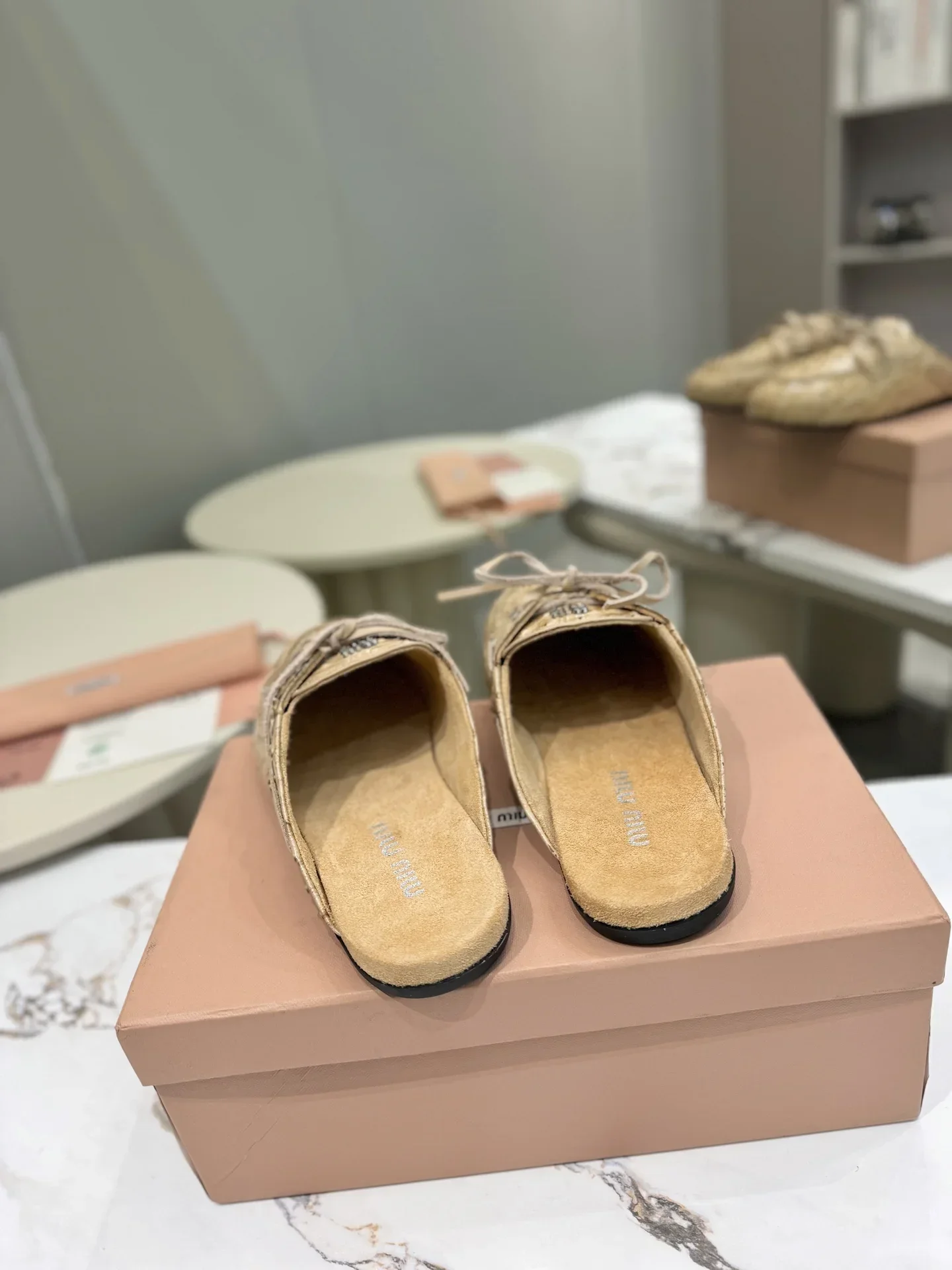 MIU MIU Sandals & Mules Ostrich Leather (Beige) EU35-40 B70202607050515 - Image 7
