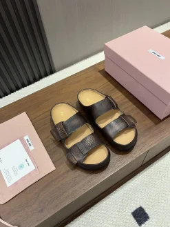 MIU MIU Slides & Slippers Grained Leather (Bronze) EU35-40 B30202607050959