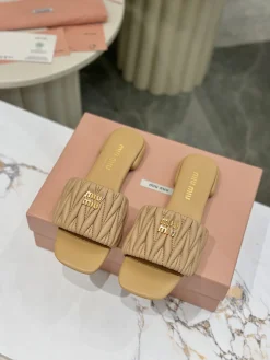 MIU MIU Slides & Slippers Lambskin (Beige) EU34-41 B60202607050830