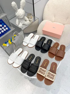 MIU MIU Slides & Slippers Leather-Raffia (White-Black-Brown) EU35-43 A50202607050681