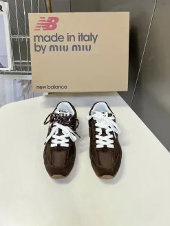 MIU MIU Sneakers & Trainers Suede, Fabric (Brown-White) EU35-40 C00202607050549